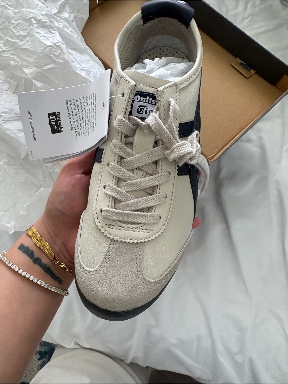 BRAND NEW IN BOX - Onitsuka Tiger Mexico 66 Sneakers - Picture 4 of 6